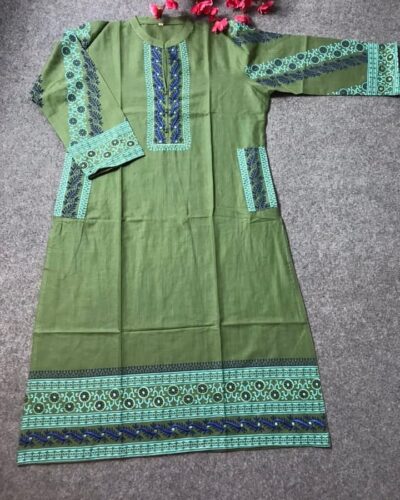 নতুন কালেকশনের ট্রেন্ডি ডিজাইনের স্টাইলিশ কুর্তি-(১ পিস)