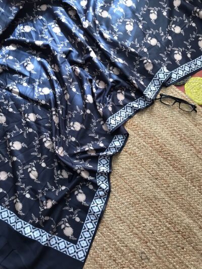 প্রিমিয়াম সফট ওয়েট প্রিন্টেড শাল-স্টাইলিশ ও এলিগেন্ট